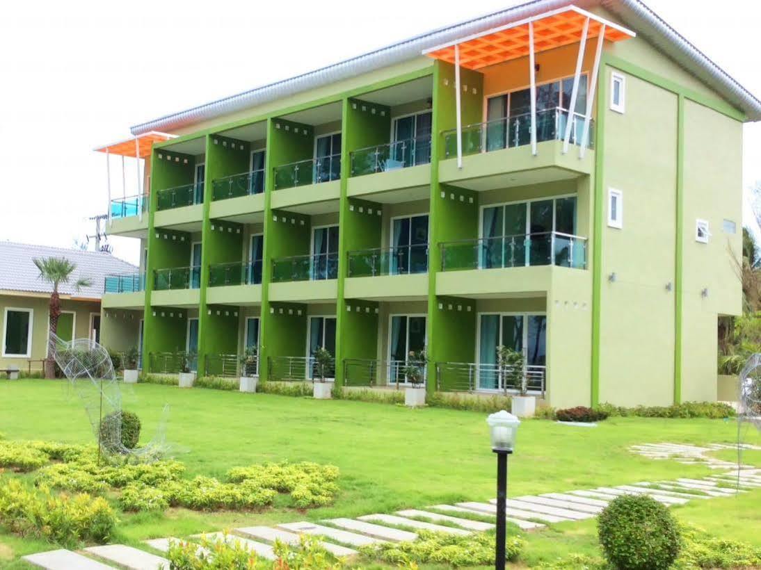 Greenseaview Resort Chong Chang Exterior photo